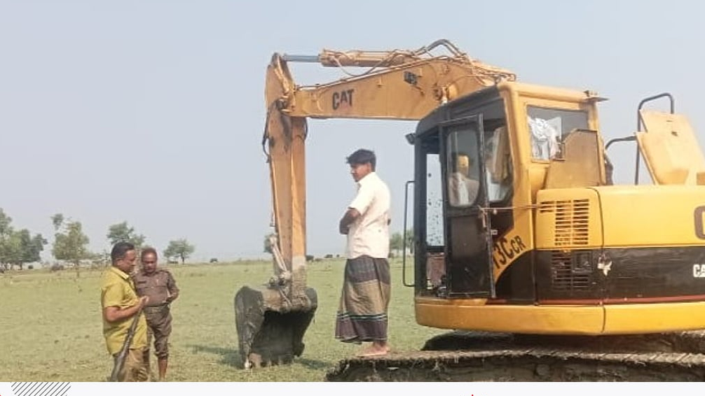 পটুয়াখালীর রাঙ্গাবালীতে সংরক্ষিত বনভূমিতে তরমুজখেতের অভিযোগ, ৫০০ ঝাউগাছ কাটা হয়েছে